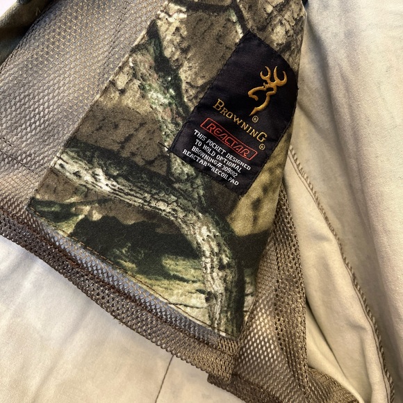 Browning camouflage hunting shirt - Picture 6 of 8